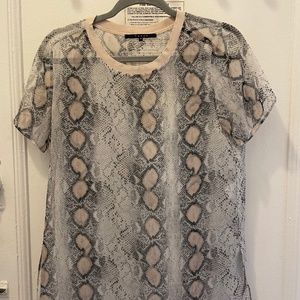 Tuzun Sheer  Snake print size 38 blouse